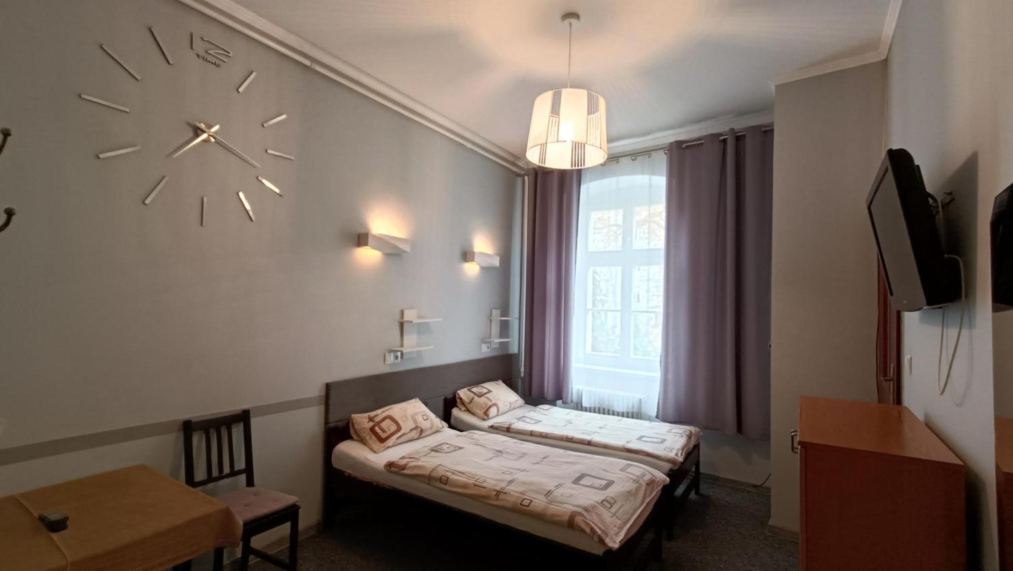 Hotel Polonia Namysłów Екстериор снимка