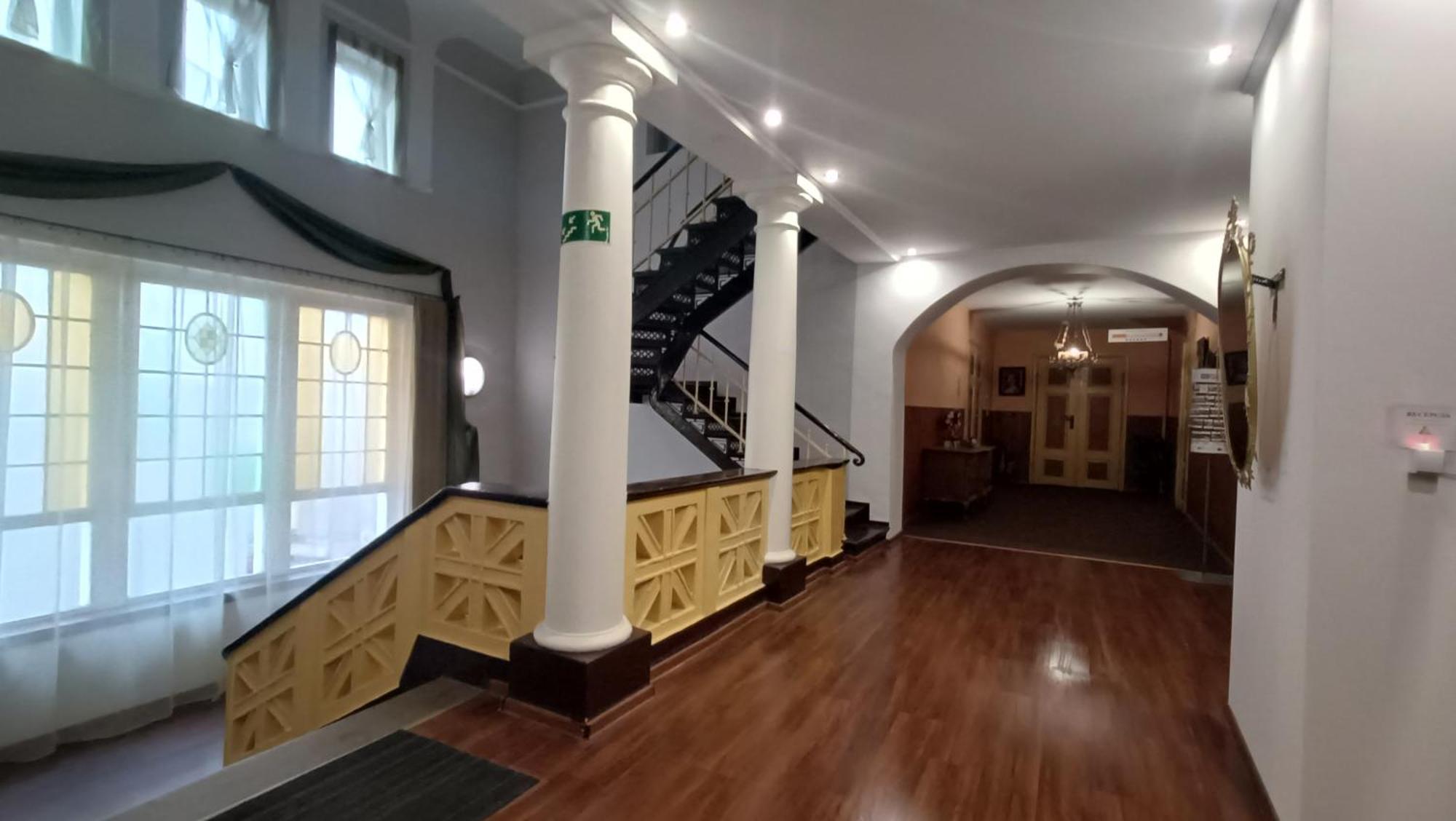 Hotel Polonia Namysłów Екстериор снимка