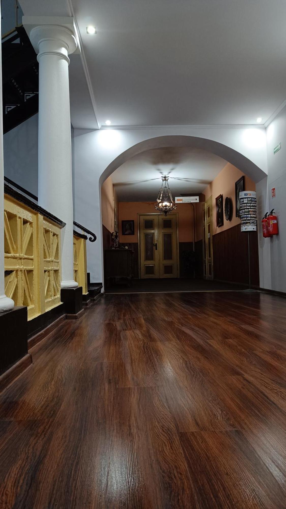 Hotel Polonia Namysłów Екстериор снимка